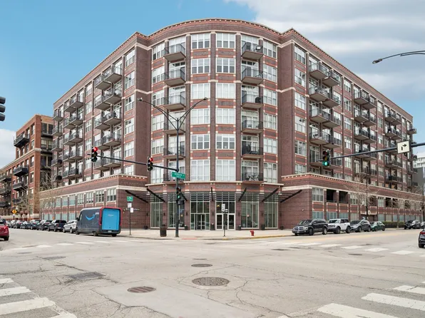 1000 W Adams St APT 705, Chicago, IL 60607