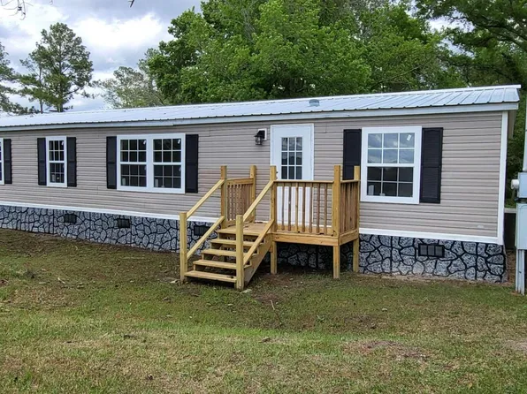 150 Lark Dr, Cordele, GA 31015