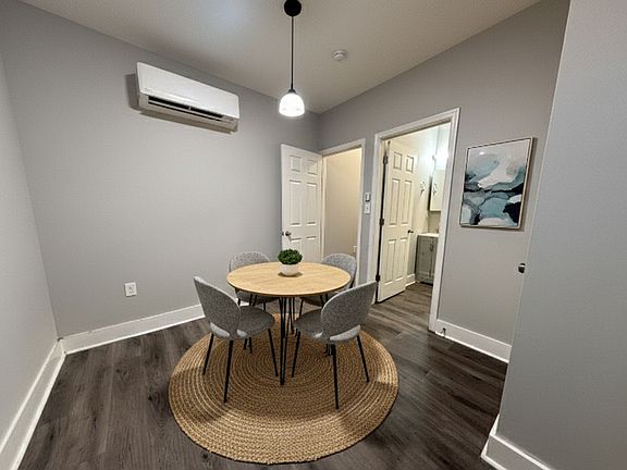 2nd image of 1235 W Huntingdon St #1