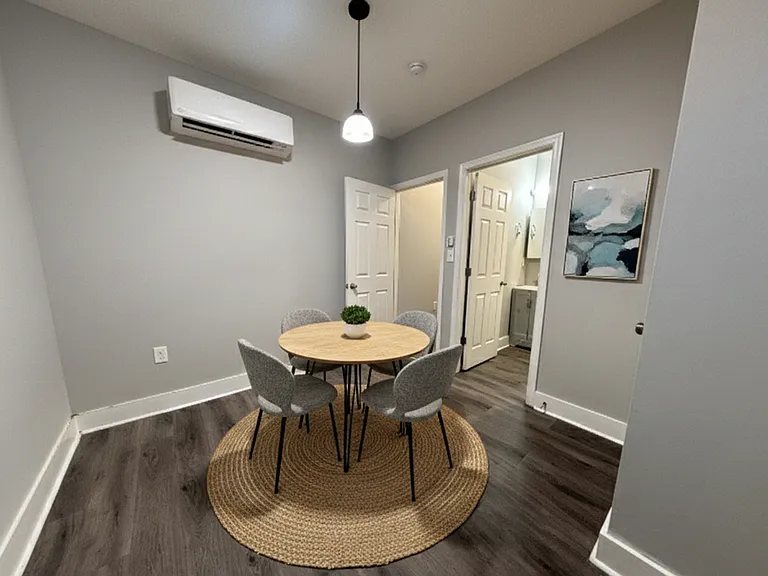 1235 W Huntingdon Street — Photo 2