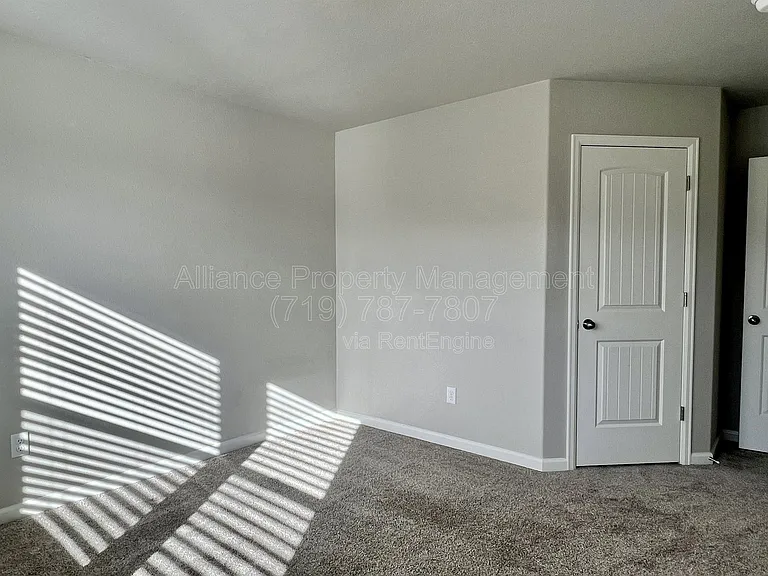 2057 Birmingham Loop — Photo 30