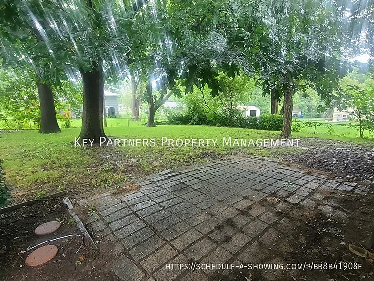 7115 Larsen Ln — Photo 20