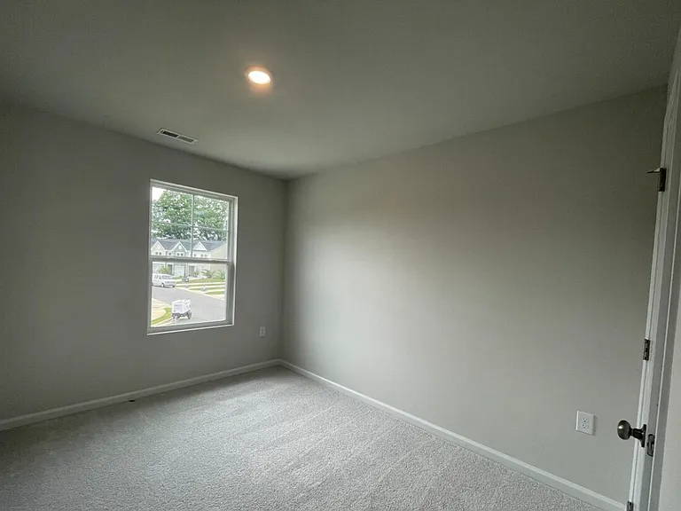 210 Golden Arms Dr — Photo 17