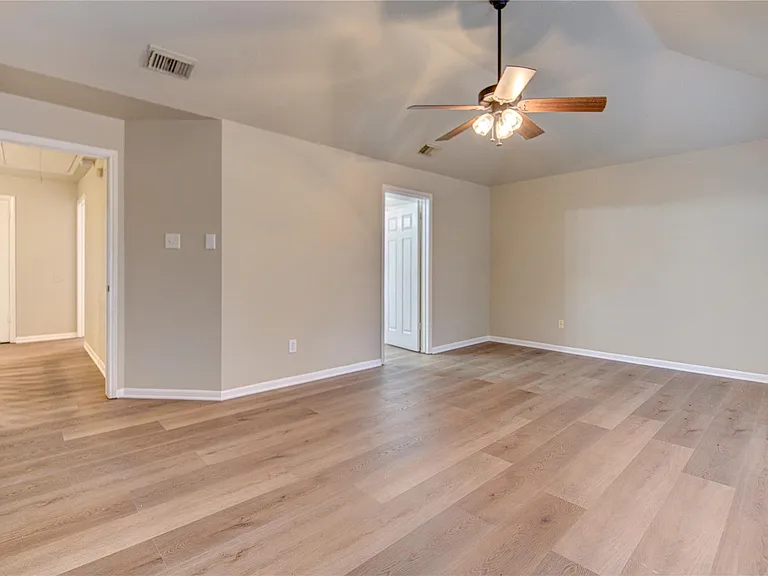 138 W New Meadows Dr — Photo 35