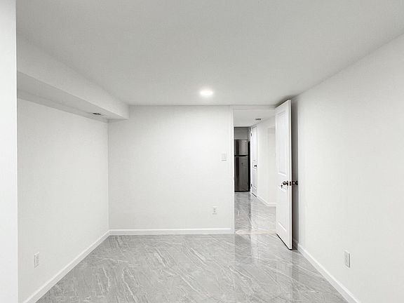 4th image of 408B Nome Ave #Basement
