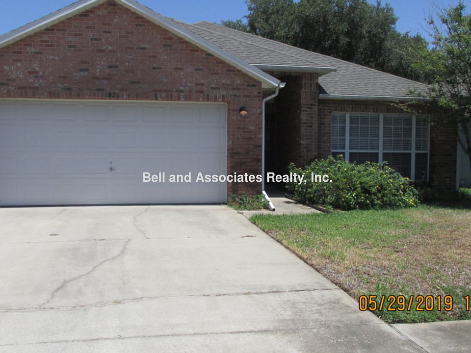 1st image of 122 Rockhill Dr