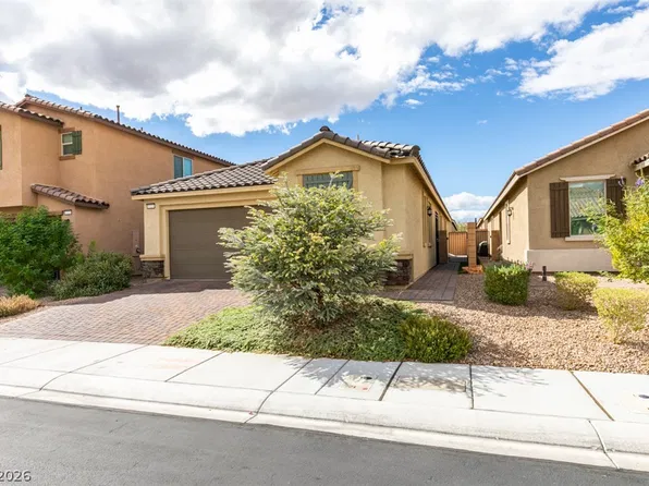 5733 Tall Redstone St, North Las Vegas, NV 89081