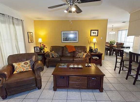 3rd image of 337 Orangewood Dr
