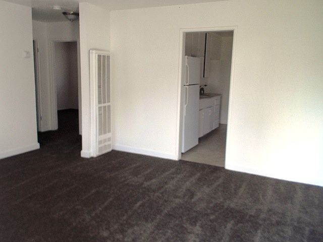1st image of 1567 N Brooks Ave