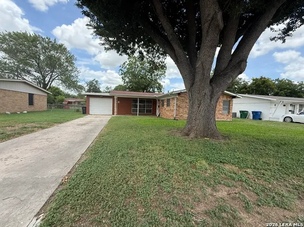 4519 Creekmoor Dr, San Antonio, TX 78220