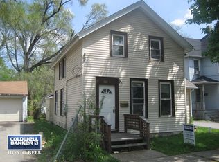 308 Grover St, Joliet, IL 60433