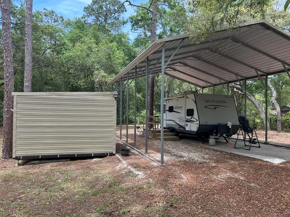 380 SE 917th St, Old Town, FL 32680