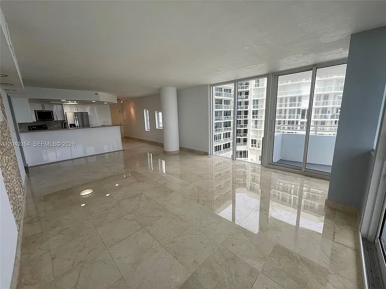 8911 Collins Ave #505 — Photo 15