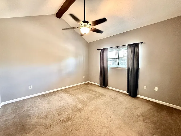 955 Ridgepoint Ct — Photo 14