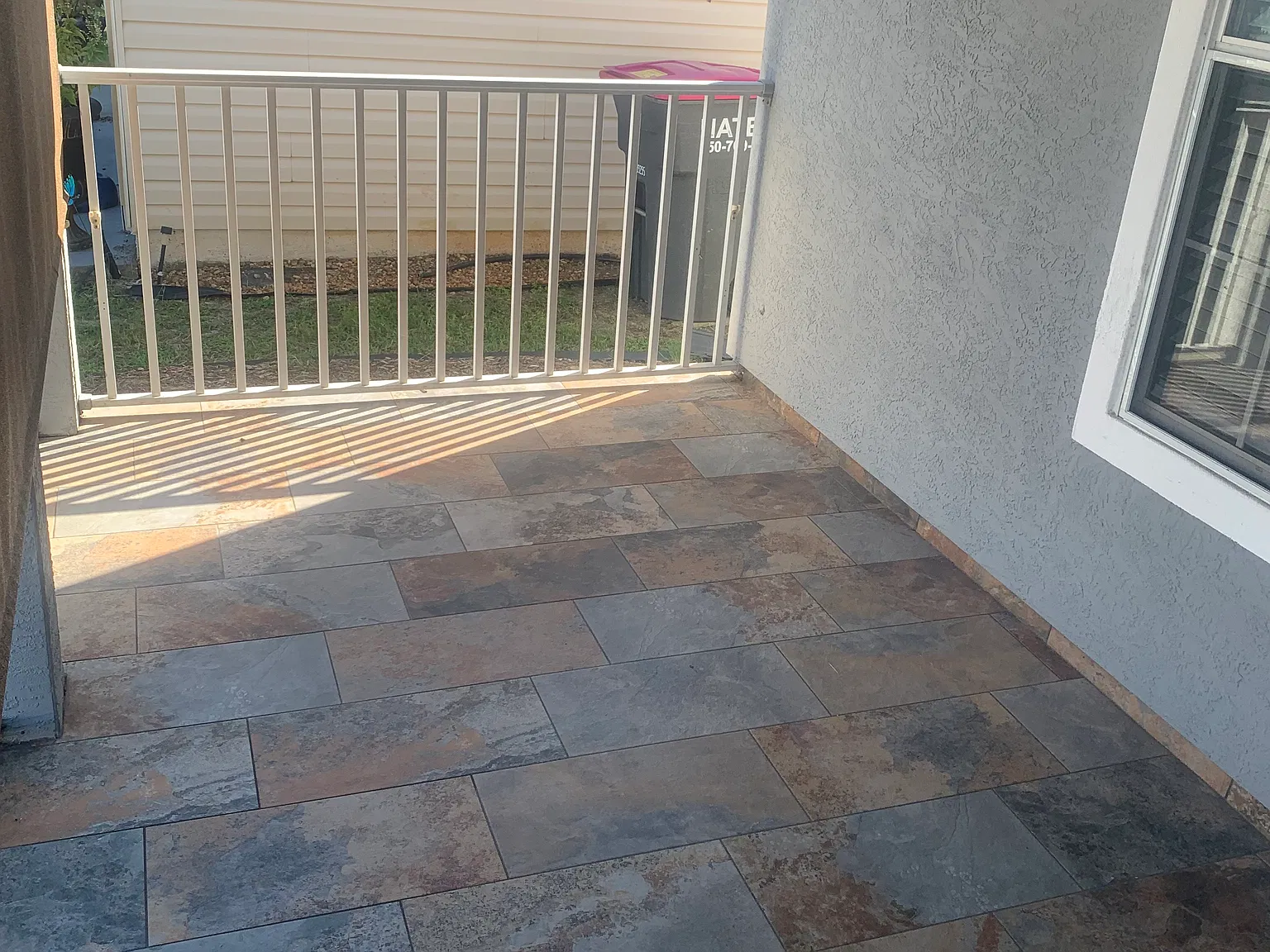 3 bed, 1269 sqft, $2,400 — Photo 2