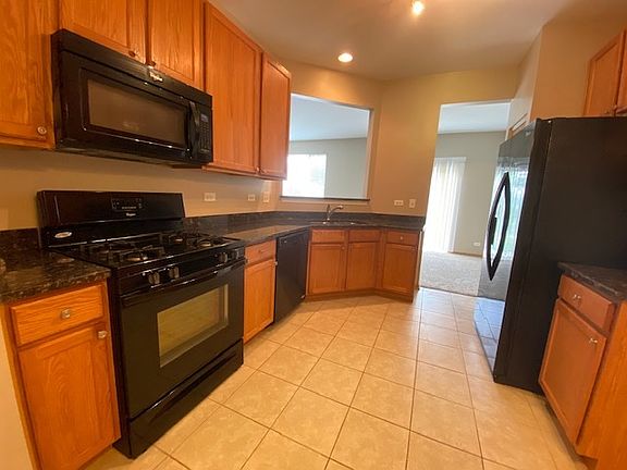 4th image of 647 W Kristina Ln