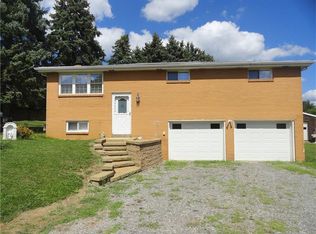 2104 Middle Rd, Glenshaw, PA 15116