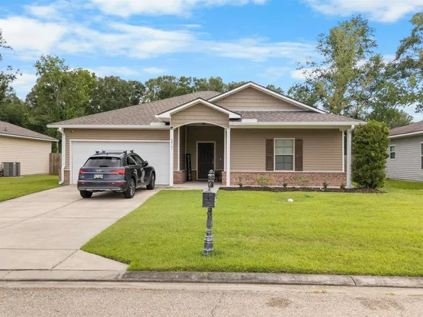 39101 Prairie South Dr, Gonzales, LA 70737