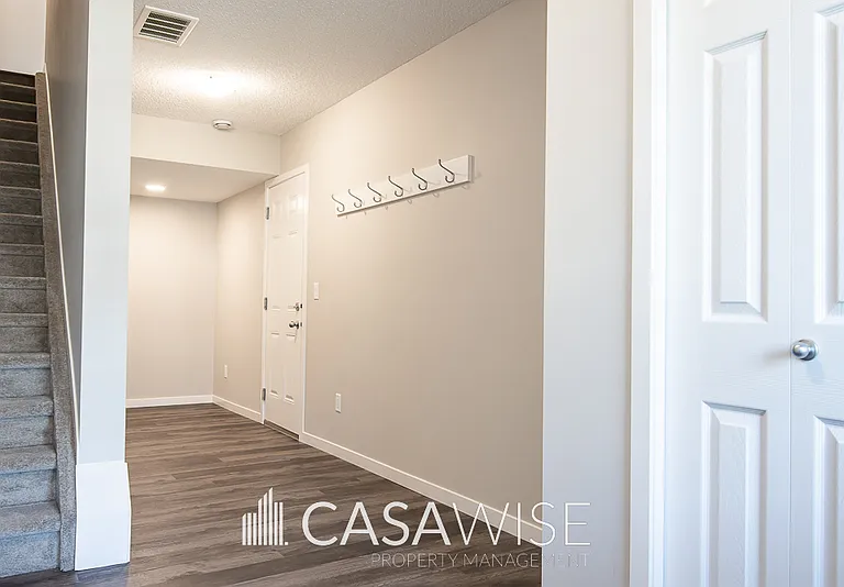 17217 9a Ave SW #17217 — Photo 13
