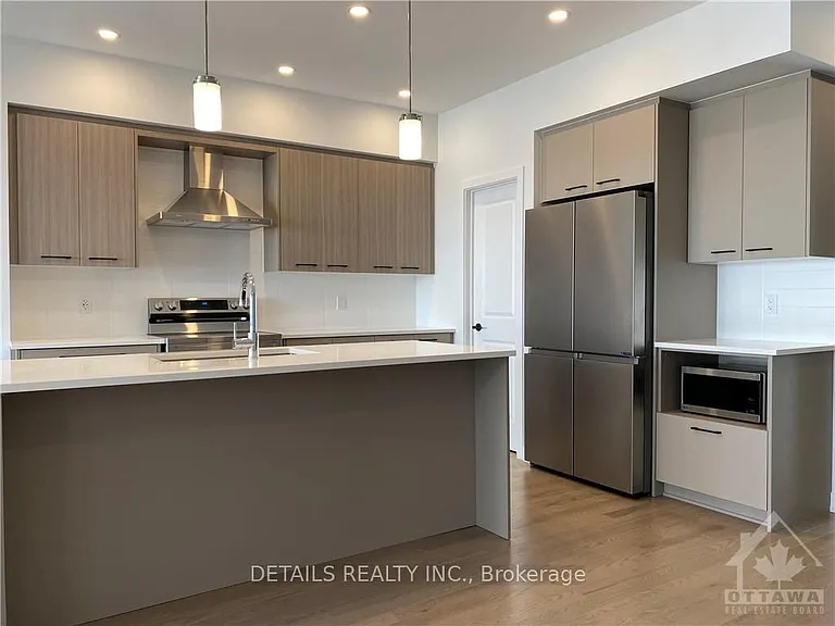 370 Walden Dr — Photo 8