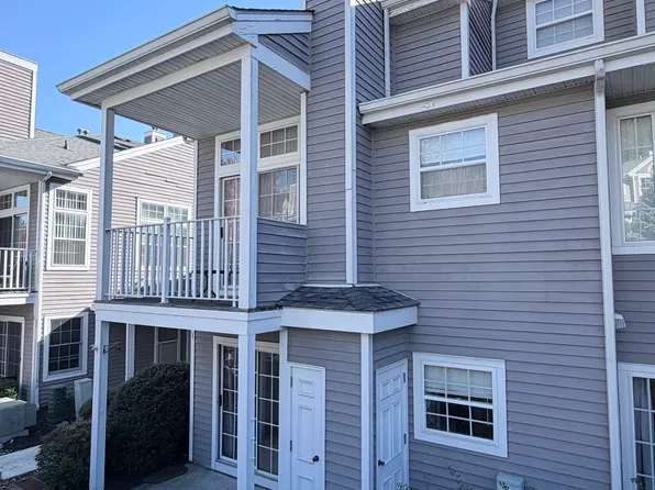1284 Paddington Rd, Mahwah, NJ 07430