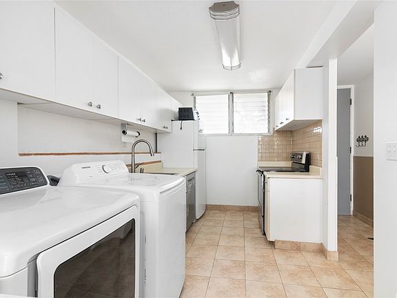 3rd image of 780 Amana St APT 1102