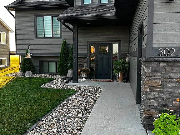 2nd image of 302 Birch Ave