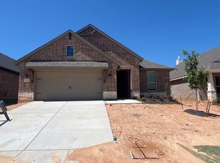 1317 Hickory Ct, Weatherford, TX 76086