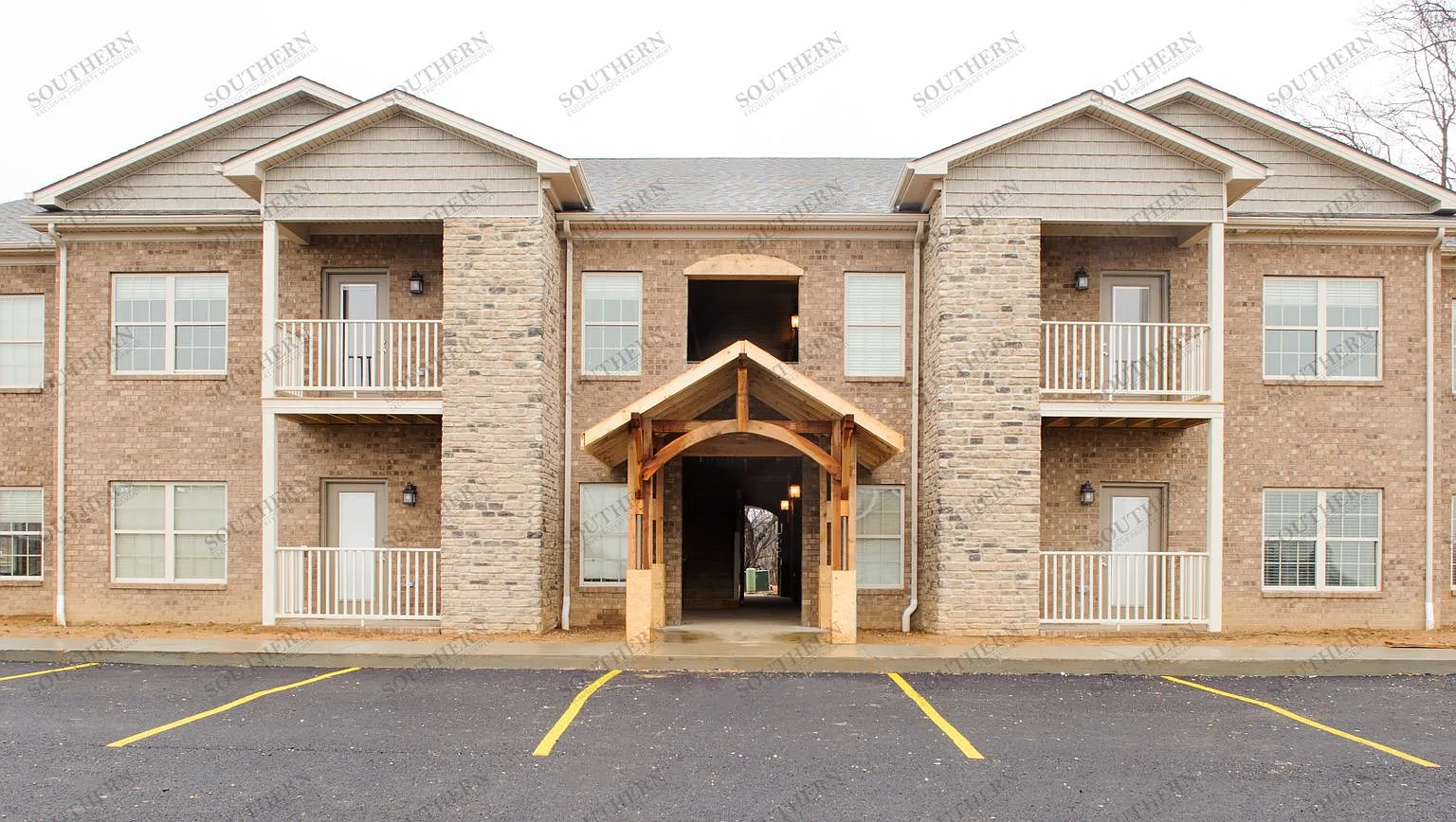 311 Professional Park Dr. — Photo 1