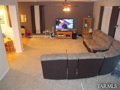 4th image of 7056 S Greeneyes Ln