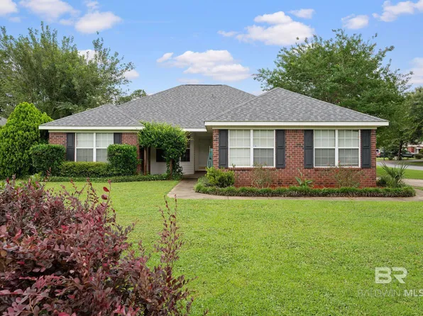 163 Oakwood Ave, Fairhope, AL 36532