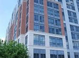 11211 Yonge St #517, Richmond Hill, ON L4S0E9