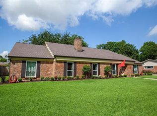 5011 Arrowhead Dr, Baytown, TX 77521