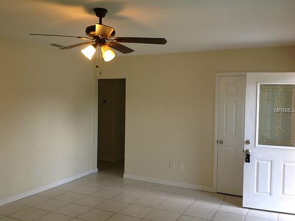 3rd image of 1575 Palmetto St