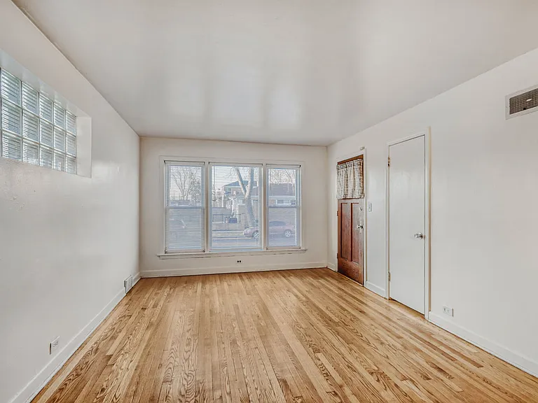 3317 Jackson St #1 — Photo 4