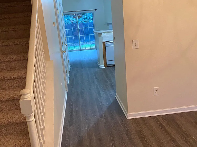 304 Paden Cove Trl — Photo 9