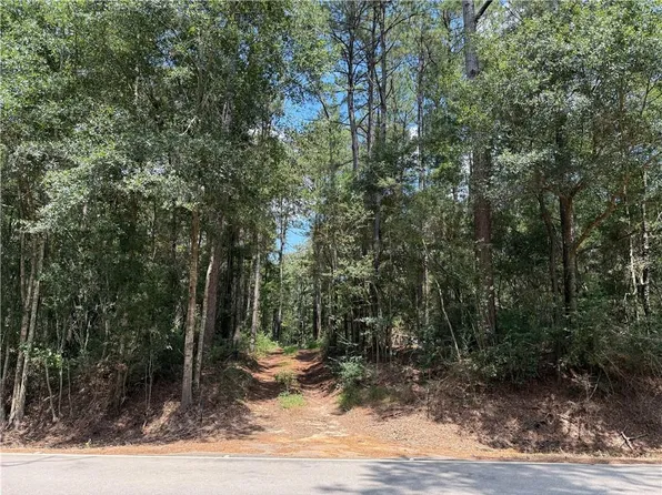 Highway 450, Mount Hermon, LA 70450