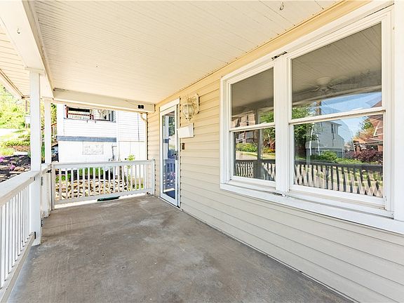 4th image of 530 Holmes Ave