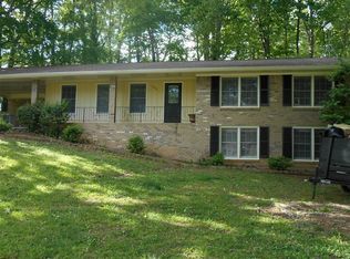 1363 Mohawk Dr, Lawrenceville, GA 30043