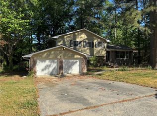 1130 Buckhurst Dr, Atlanta, GA 30349
