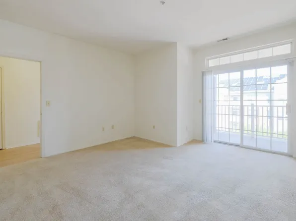 Four Avenue image 56 of 69