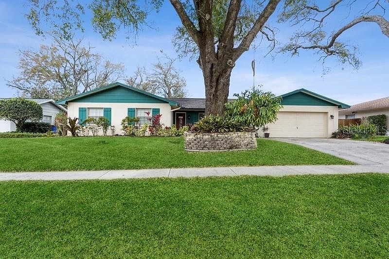 1st image of 514 E BRENTRIDGE DRIVE