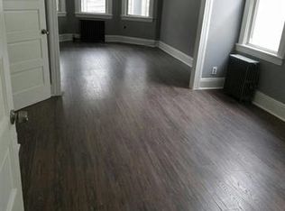 132 W 54th St, Bayonne, NJ 07002