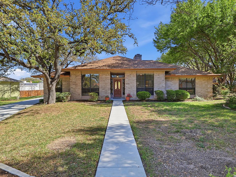 1st image of 220 Lundblade Ln.
