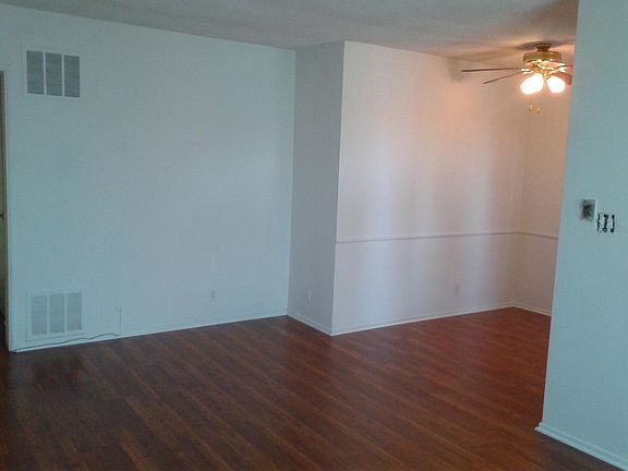 3rd image of 1134 N Ogden Dr #8