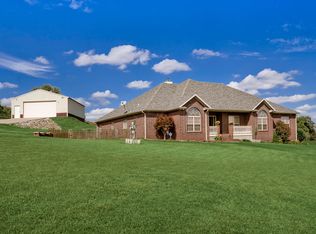 3237 S Barrington Rd, Fayetteville, AR 72704
