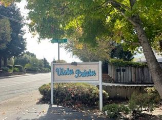 212 Vista Prieta Ct, Santa Cruz, CA 95062