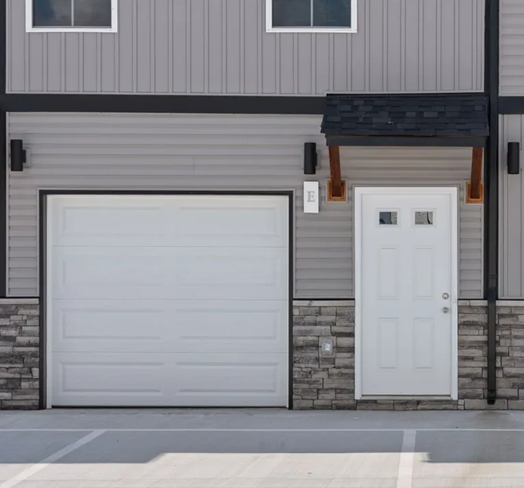 Building Photo - 212 Drayton Dr #E