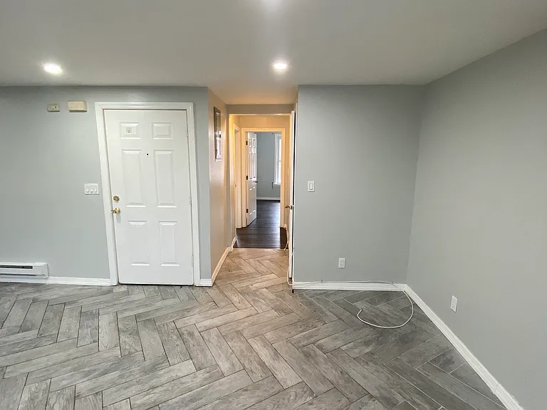 155 W Main St #2 — Photo 3