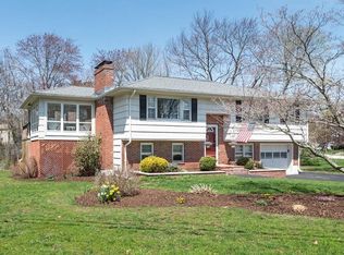 34 Butternut Ln, Methuen, MA 01844